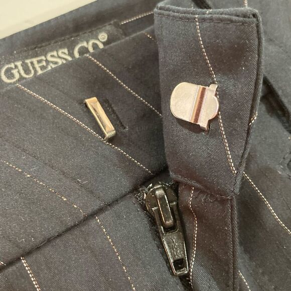 Guess Skirt Women's Size 27 Black Pinstripe Mini Pencil Straight Office Work - Picture 5 of 9